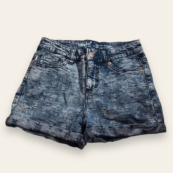Mossimo blue high rise patterned boho denim jean shorts size 6 - Picture 1 of 6